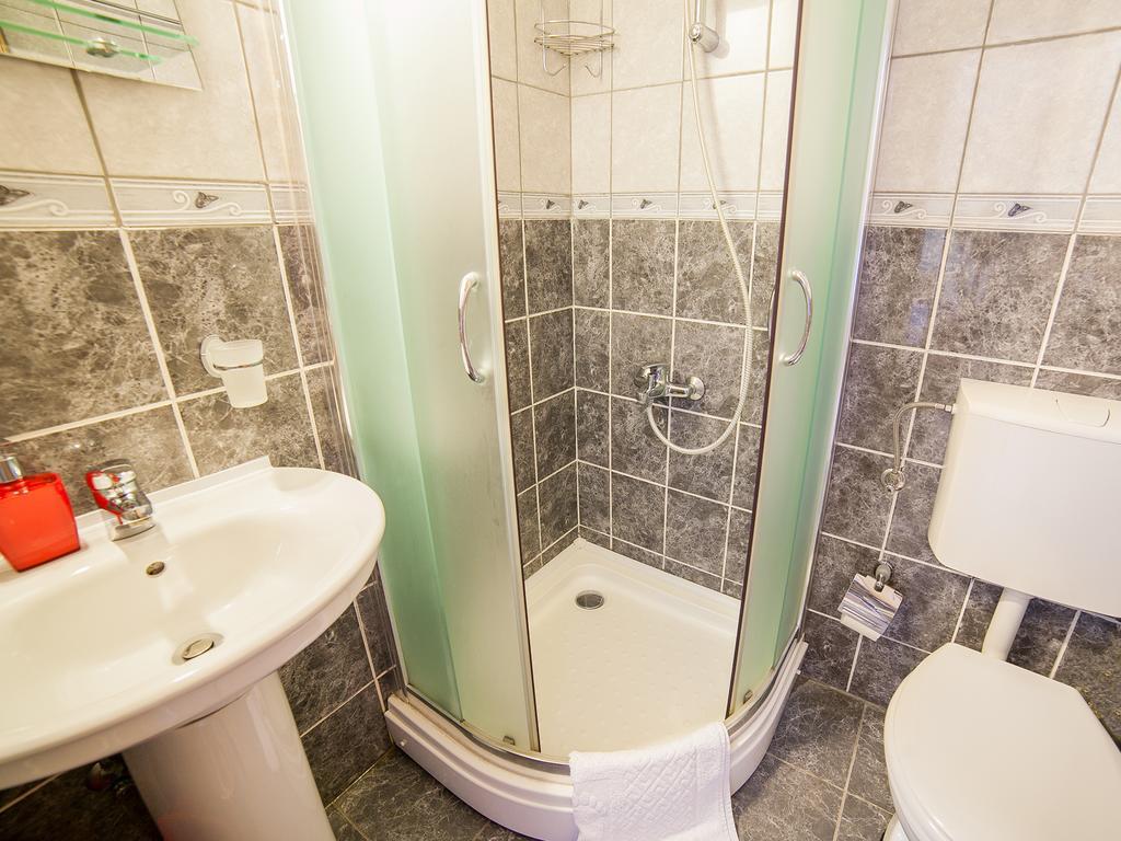 Apartments Viktorija Petrovac Pokój zdjęcie