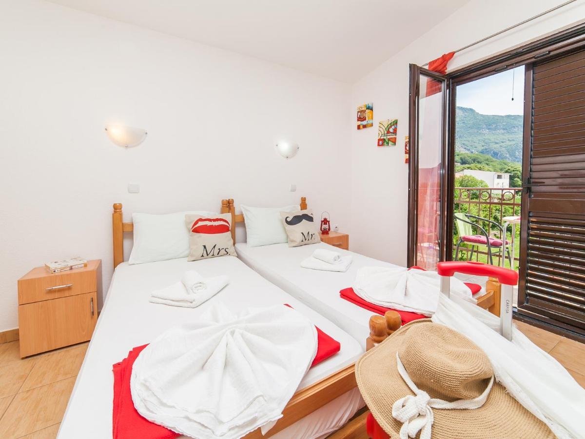 Apartments Viktorija Petrovac Zewnętrze zdjęcie