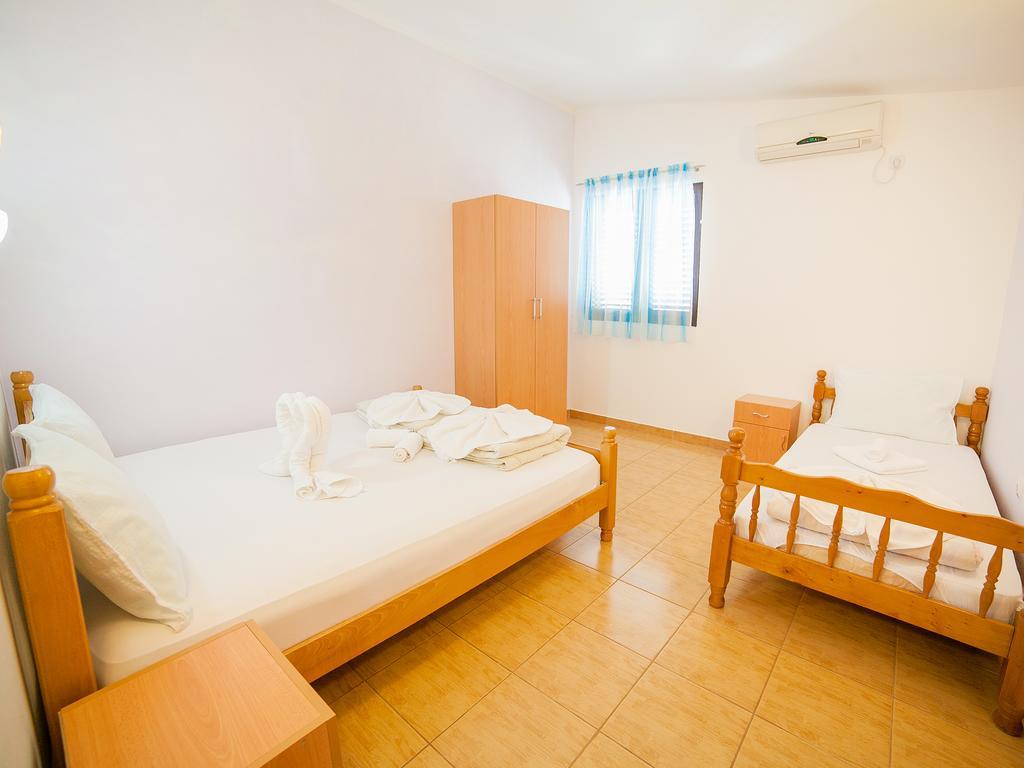 Apartments Viktorija Petrovac Pokój zdjęcie
