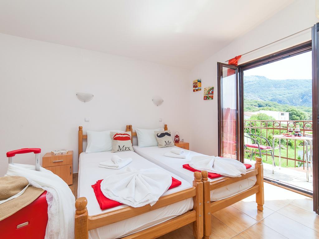 Apartments Viktorija Petrovac Zewnętrze zdjęcie